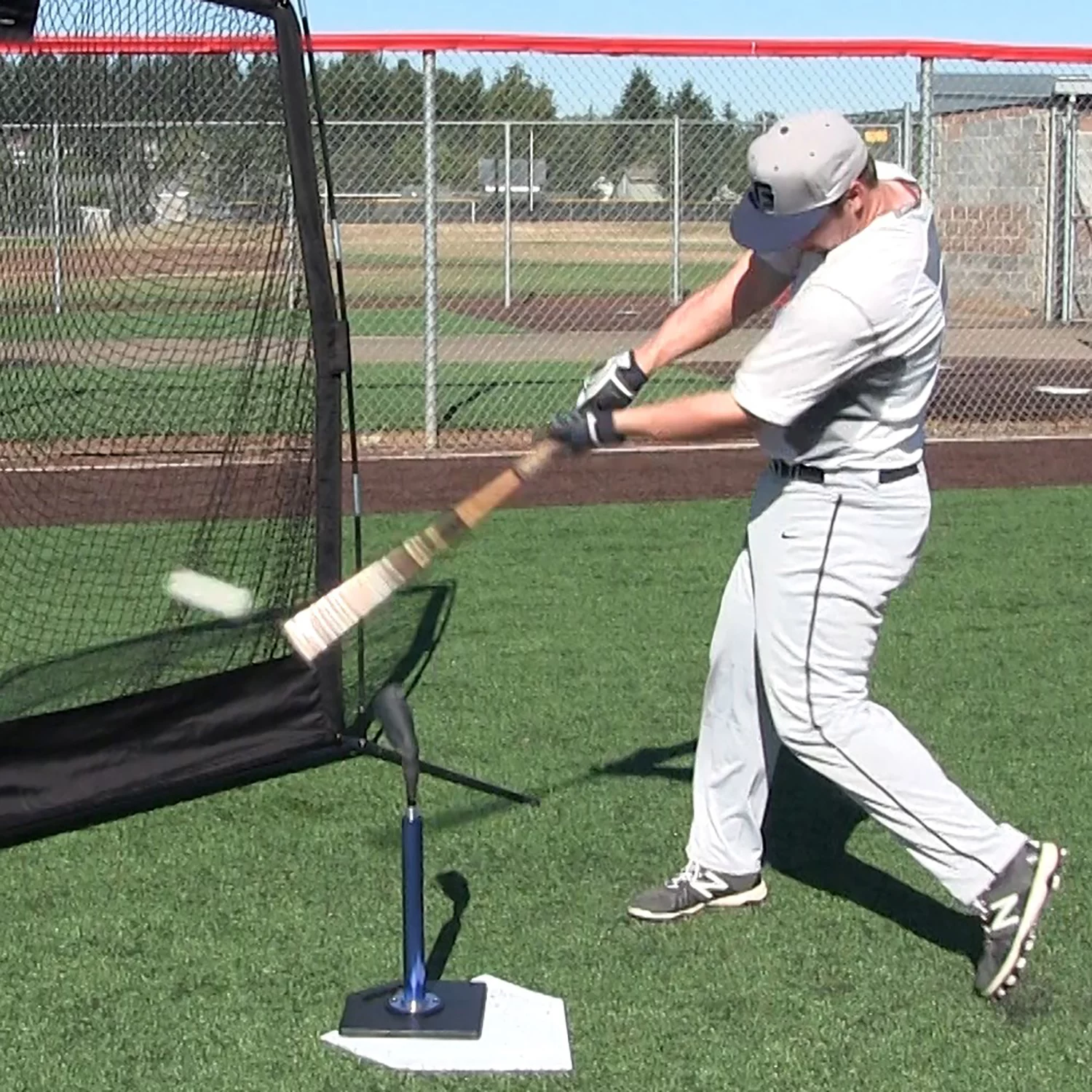 JUGS Pro Style Batting Tee 4 JUGS Pro Style Batting Tee - Image 4