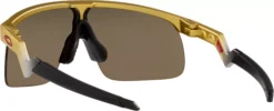 Oakley Youth Patrick Mahomes II Signature Series Resistor Sunglasses 20 Oakley Youth Patrick Mahomes II Signature Series Resistor Sunglasses -Rawlings Baseball Shop OJ9010 0823 Gold BCKL