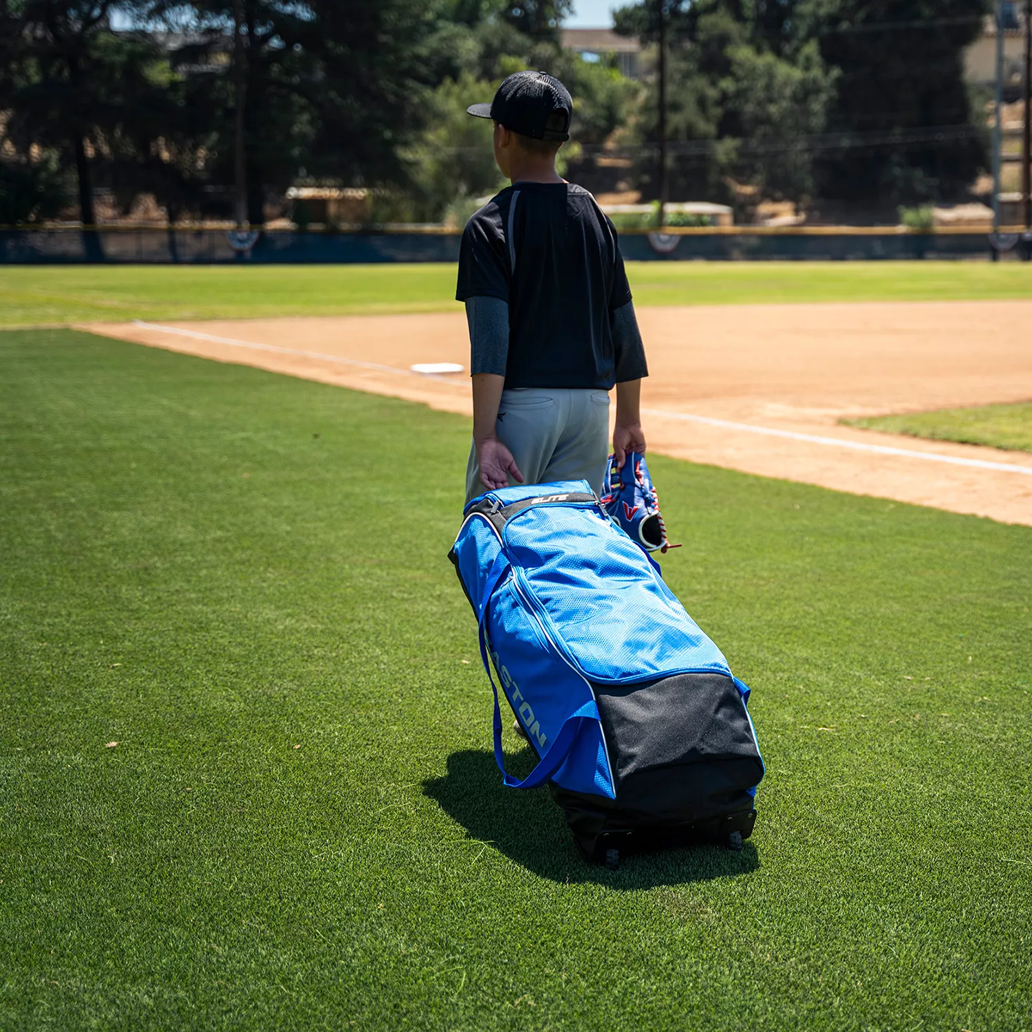 Easton Walk-Off Elite Wheeled Bat Bag 3 Easton Walk-Off Elite Wheeled Bat Bag - Image 3